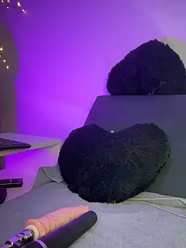 Snapshot of monse_cat chatting on 28, 3, 2026 monse cat online show from 28, 3, 2026