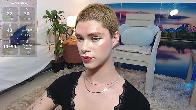 Snapshot of juanes_puthee chatting on 9, 10, 2025 juanes puthee online show from 9, 10, 2025