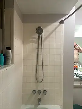 superbearboss online show from 11, 3, 2026