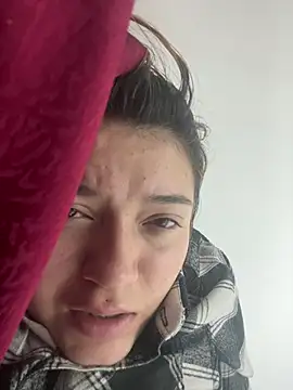 Karina Leon online show from 15, 4, 2026