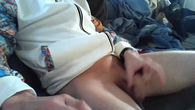 Snapshot of Grower_and_shower chatting on 7, 4, 2026 Grower and shower online show from 7, 4, 2026