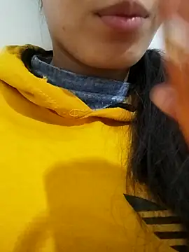 saraaxx1 online show from 20, 11, 2025