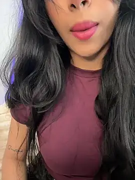  Emily Thompson  online show from 30, 7, 2026