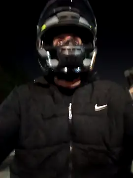 Snapshot of Fzssp chatting on 13, 4, 2026 Fzssp online show from 13, 4, 2026