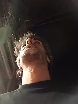 Snapshot of Fzssp chatting on 18, 4, 2026 Fzssp online show from 18, 4, 2026