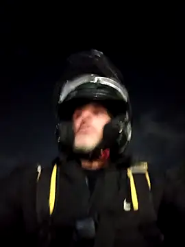 Snapshot of Fzssp chatting on 23, 4, 2026 Fzssp online show from 23, 4, 2026