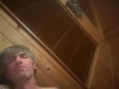 Snapshot of 6poundtown9 chatting on 4, 6, 2026 6poundtown9 online show from 4, 6, 2026