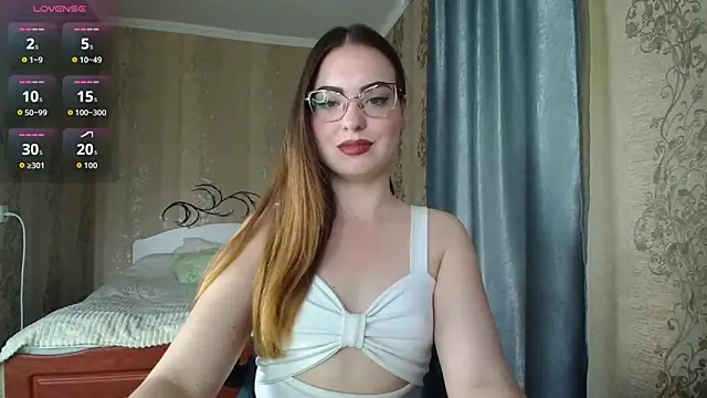 Snapshot of Leila_Kissyu chatting on 20, 5, 2026 Leila Kissyu online show from 20, 5, 2026