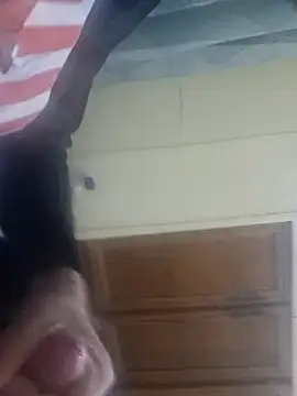 Snapshot of Tomtomlee158 chatting on 8, 1, 2026 Tomtomlee158 online show from 8, 1, 2026