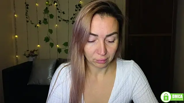 Kiss julli88I online show from 18, 11, 2025