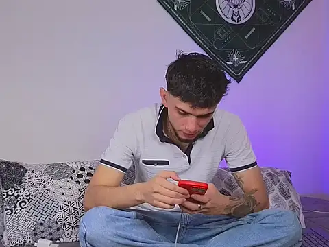 Snapshot of samevansx_ chatting on 3, 10, 2025 samevansx online show from 3, 10, 2025