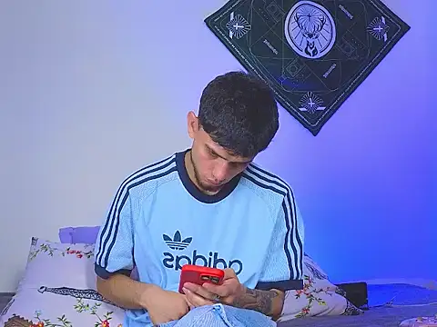 Snapshot of samevansx_ chatting on 4, 12, 2025 samevansx online show from 4, 12, 2025