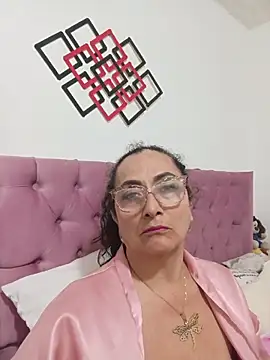 AlessandraLeroy online show from 22, 5, 2026
