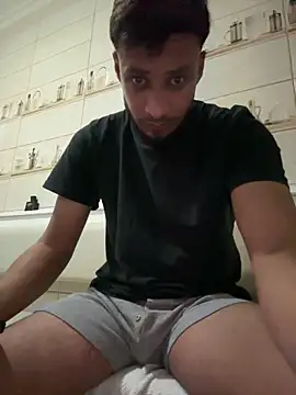 Snapshot of Pennys19CM chatting on 5, 3, 2025 Pennys19CM online show from 5, 3, 2025