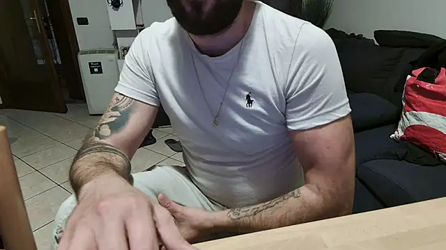 maialinofriuli online show from 30, 9, 2025