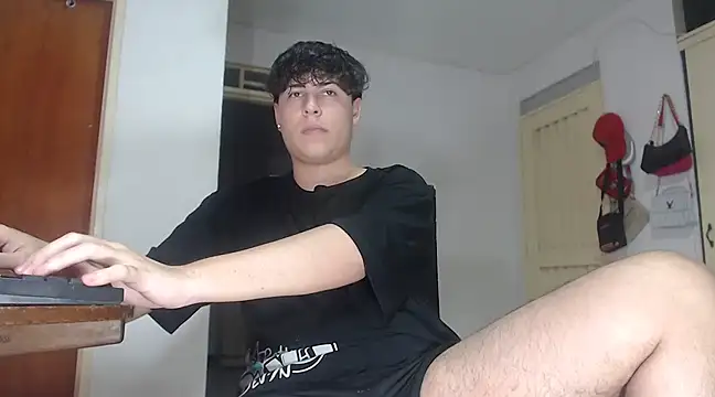 Snapshot of CrissConor chatting on 16, 3, 2025 CrissConor online show from 16, 3, 2025