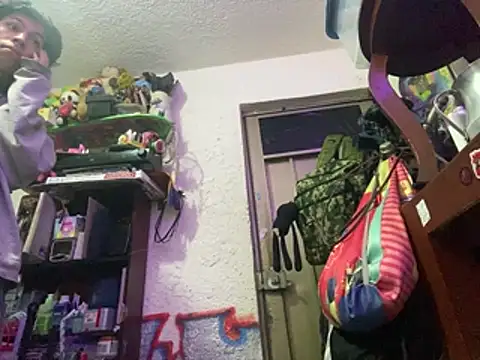 Snapshot of kirito_kun chatting on 31, 3, 2026 kirito kun online show from 31, 3, 2026