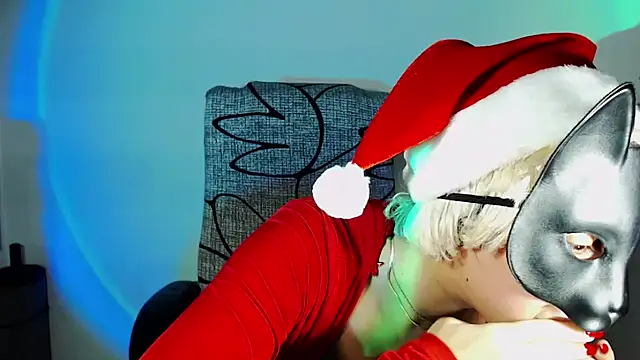 Snapshot of Hannah_Kiim chatting on 20, 12, 2025 Hannah Kiim online show from 20, 12, 2025