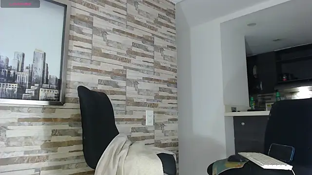 Snapshot of Keeitlin chatting on 31, 7, 2026 Keeitlin online show from 31, 7, 2026