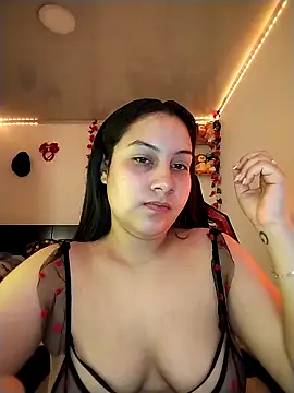 Snapshot of esmeralda_jadees chatting on 9, 5, 2026 esmeralda jadees online show from 9, 5, 2026