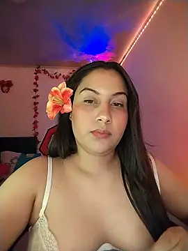 Snapshot of esmeralda_jadees chatting on 14, 5, 2026 esmeralda jadees online show from 14, 5, 2026