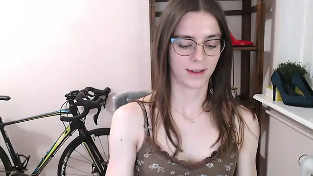 love megi online show from 1, 3, 2026