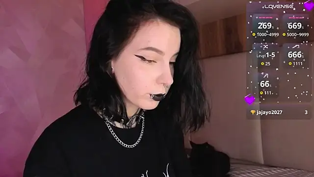 Snapshot of yourvodka chatting on 19, 6, 2026 yourvodka online show from 19, 6, 2026
