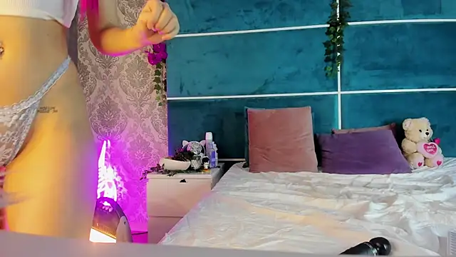 SunnyGlow online show from 5, 11, 2025