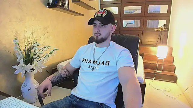 Snapshot of MatiasDean chatting on 21, 3, 2025 MatiasDean online show from 21, 3, 2025