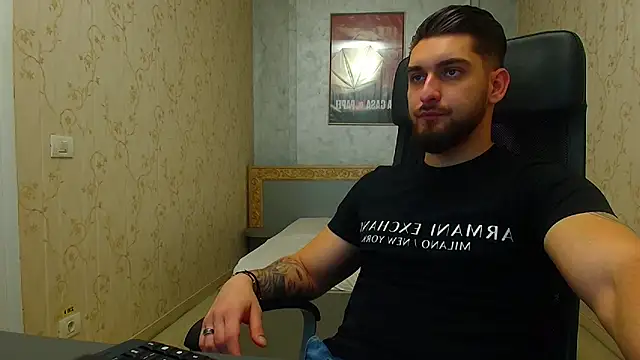 Snapshot of MatiasDean chatting on 16, 10, 2025 MatiasDean online show from 16, 10, 2025