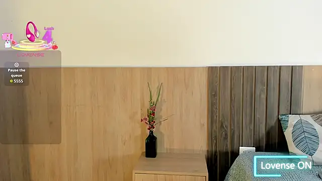 Snapshot of _SamantaGomez chatting on 29, 11, 2025 SamantaGomez online show from 29, 11, 2025