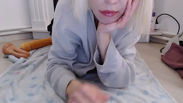 ElssaRush online show from 5, 11, 2025