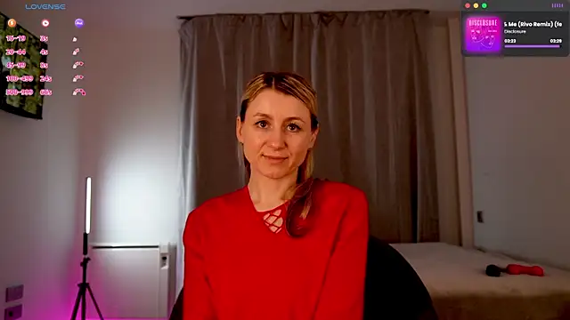 Snapshot of __Milana____ chatting on 4, 12, 2025 Milana online show from 4, 12, 2025