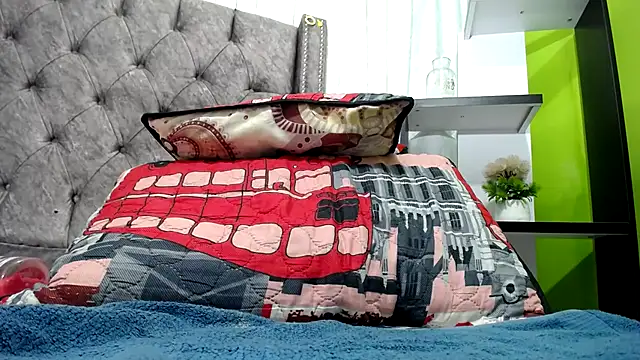 Snapshot of ANA-BULLOCK- chatting on 22, 11, 2025 ANA-BULLOCK- online show from 22, 11, 2025