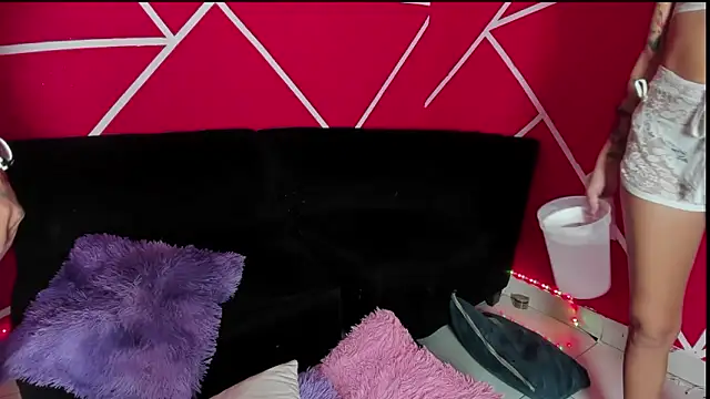 Snapshot of hot_dirty_paradise_66 chatting on 15, 12, 2025 hot dirty paradise 66 online show from 15, 12, 2025