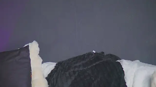 TaniaEvelyn online show from 15, 3, 2025