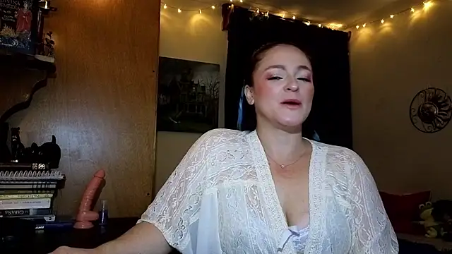 ValkaBlue online show from 8, 3, 2025