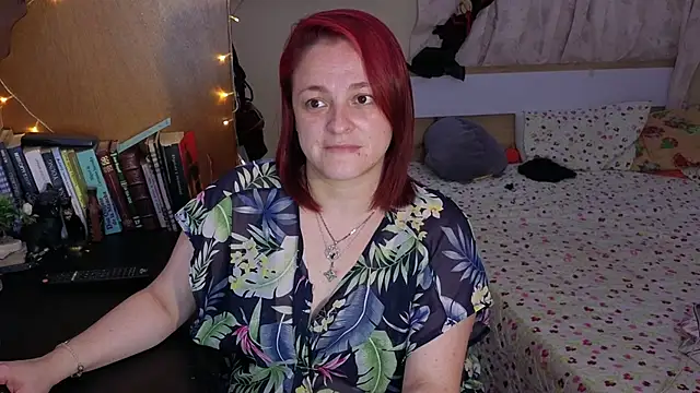 ValkaBlue online show from 8, 10, 2025