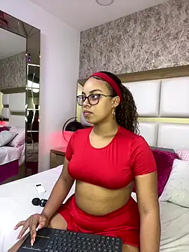 AlesiaCooper online show from 2, 10, 2025