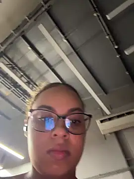 AlesiaCooper online show from 11, 4, 2026