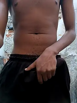 Snapshot of 2BigBlacxxx chatting on 6, 4, 2026 2BigBlacxxx online show from 6, 4, 2026