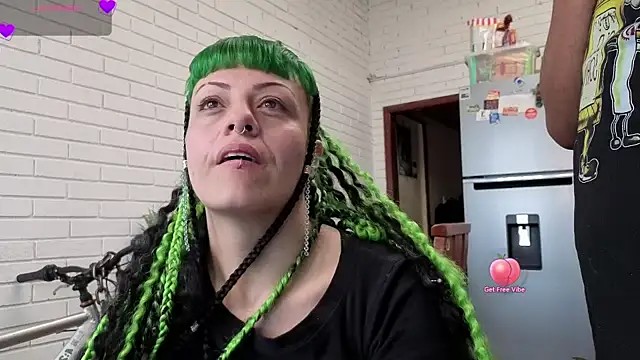 Snapshot of freyaa_sorcerees chatting on 14, 9, 2025 freyaa sorcerees online show from 14, 9, 2025