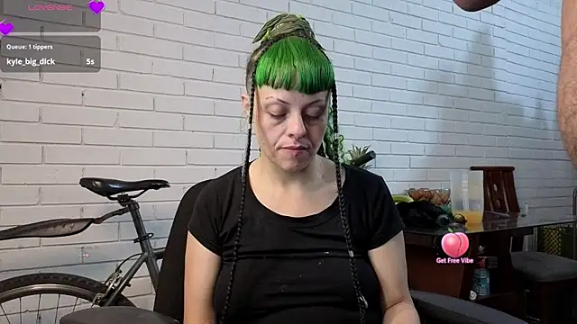 Snapshot of freyaa_sorcerees chatting on 15, 9, 2025 freyaa sorcerees online show from 15, 9, 2025