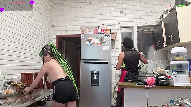 Snapshot of freyaa_sorcerees chatting on 5, 10, 2025 freyaa sorcerees online show from 5, 10, 2025