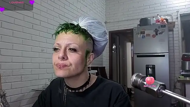 Snapshot of freyaa_sorcerees chatting on 7, 10, 2025 freyaa sorcerees online show from 7, 10, 2025