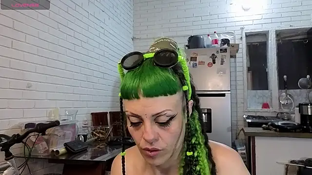 Snapshot of freyaa_sorcerees chatting on 10, 10, 2025 freyaa sorcerees online show from 10, 10, 2025