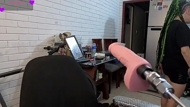 Snapshot of freyaa_sorcerees chatting on 12, 10, 2025 freyaa sorcerees online show from 12, 10, 2025