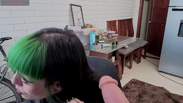 Snapshot of freyaa_sorcerees chatting on 29, 10, 2025 freyaa sorcerees online show from 29, 10, 2025