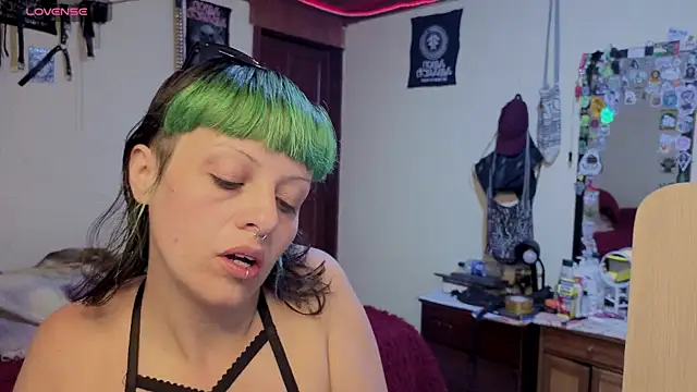 Snapshot of freyaa_sorcerees chatting on 23, 11, 2025 freyaa sorcerees online show from 23, 11, 2025