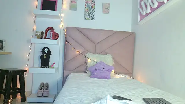 eva sin18 online show from 12, 4, 2026